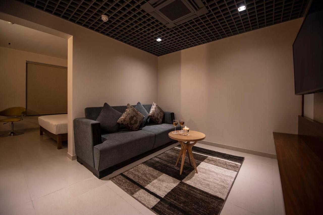 Morvee Hotels Durgapur Екстер'єр фото
